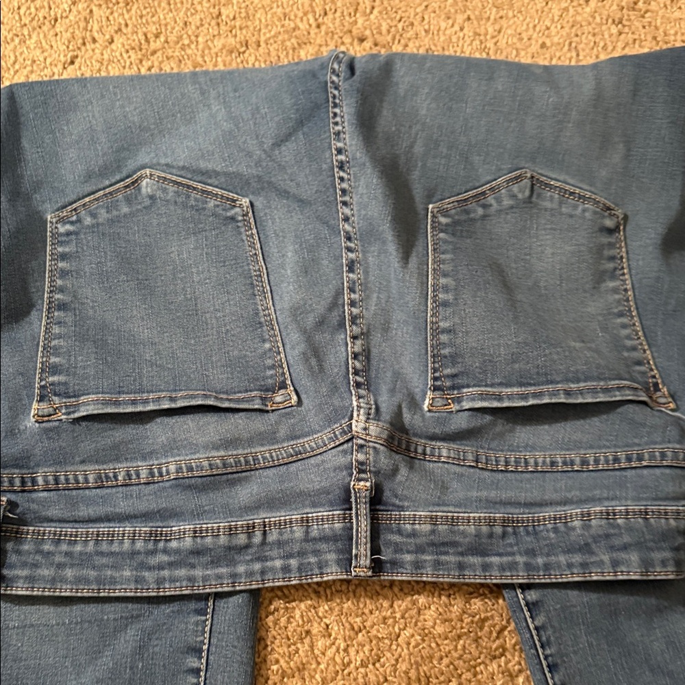 Time and Tru Light Blue Skinny Jeans - Picture 4 of 4
